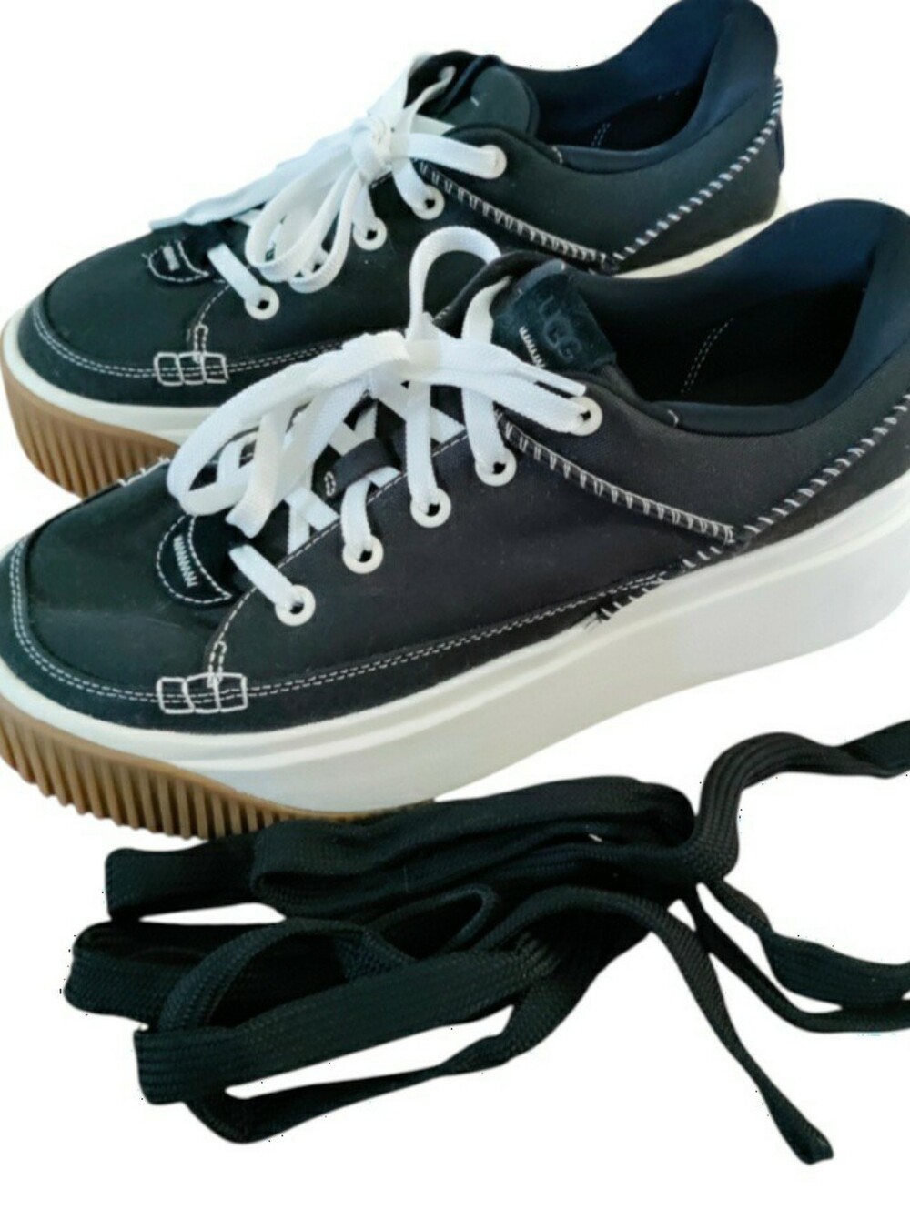 UGG EZ DUZZIT Platform Sneakers Black White Y2K Grunge Skater
